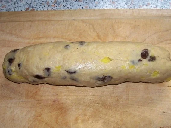 Rezept: Kleine Rosinen-Mango-Brötchen Bild Nr. 4 Kleine Rosinen-Mango-Brötchen - Rezept - Bild Nr. 4