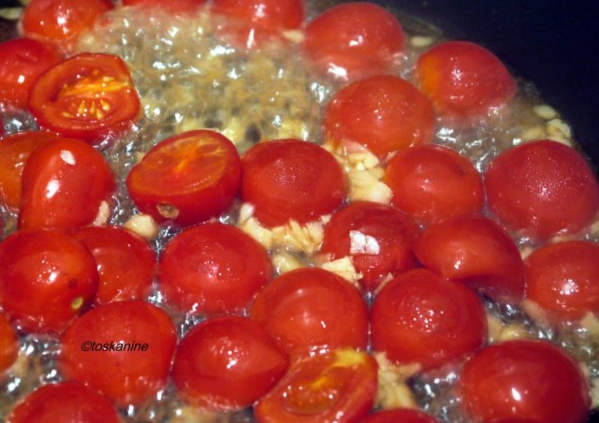 Spaghetti mit karamellisierter Tomatensauce - Rezept - Bild Nr. 10