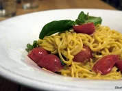 Rezept: Spaghetti mit karamellisierter Tomatensauce Spaghetti mit karamellisierter Tomatensauce - Rezept