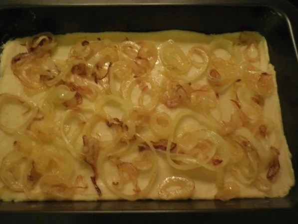 Rezept: Zwiebelkuchen für Zwei ... Bild Nr. 6 Zwiebelkuchen für Zwei ... - Rezept - Bild Nr. 6