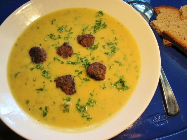 Kartoffelsuppe mit Hackbällchen - Rezept - Bild Nr. 7