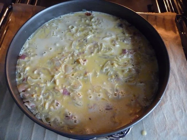 Rezept: Zwiebelkuchen OHNE Sahne Bild Nr. 12 Zwiebelkuchen OHNE Sahne - Rezept - Bild Nr. 12