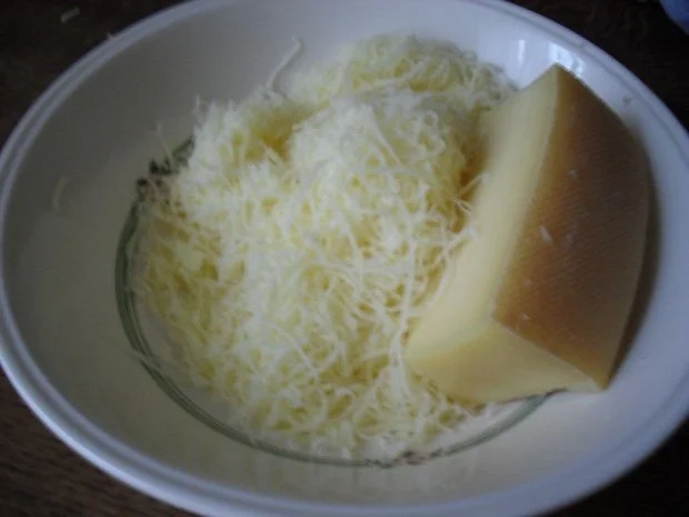 Rezept: Lasagne: Grünkohl mit Tomaten und Rauchfleisch Bild Nr. 6 Lasagne: Grünkohl mit Tomaten und Rauchfleisch - Rezept - Bild Nr. 6