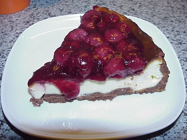 Kirsch-Käsetorte mit Schokoboden - Rezept - Bild Nr. 2