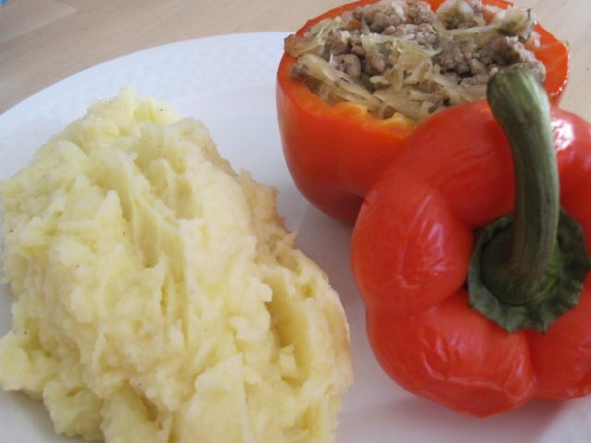 Bilder für Gefüllte Paprika - Rezept