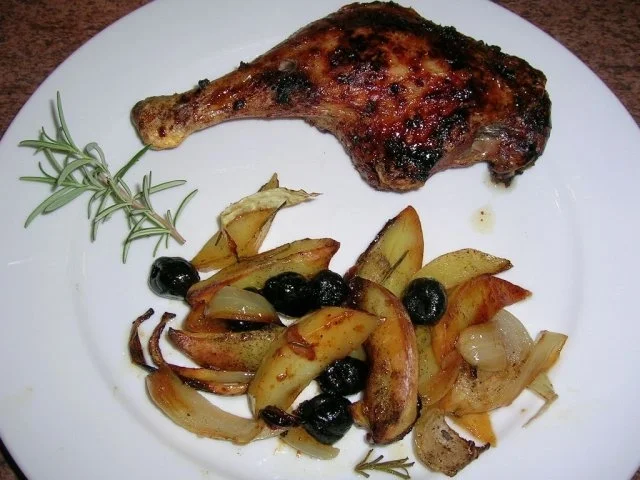Entenkeulen provenzialisch vom Blech - Rezept