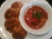 Rezept: "Kartoffel-Krossies m. Zigeunersoรe" "Kartoffel-Krossies m. Zigeunersoรe" - Rezept