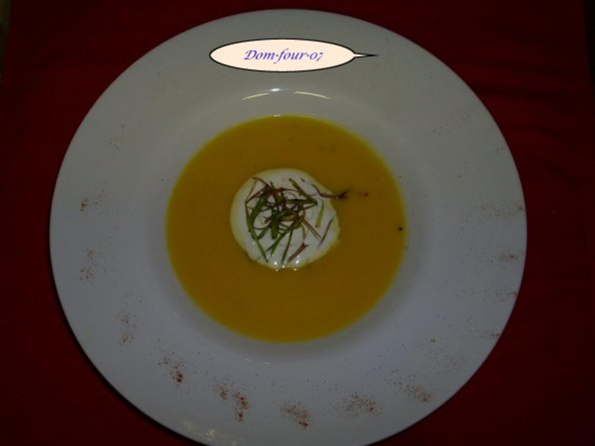 Kürbis-Orangen-Ingwer-Suppe - Rezept mit Bild - kochbar.de