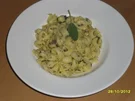 Rezept: Tortellini mit Salbeibutter Tortellini mit Salbeibutter - Rezept