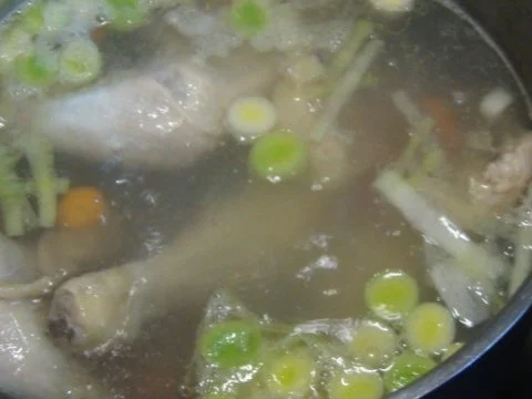 Hühnerfrikasee mit Reis - Rezept - Bild Nr. 2