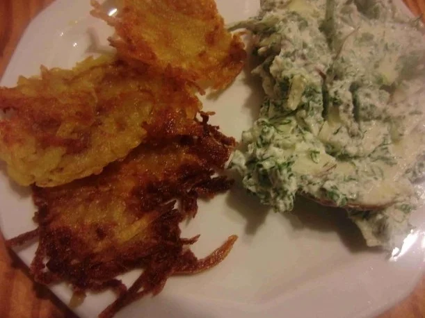Kartoffelrösti mit Kräuterquark - Rezept