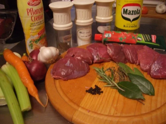 Schweinebäckchen  - ein sehr zartes Fleisch - Rezept - Bild Nr. 2