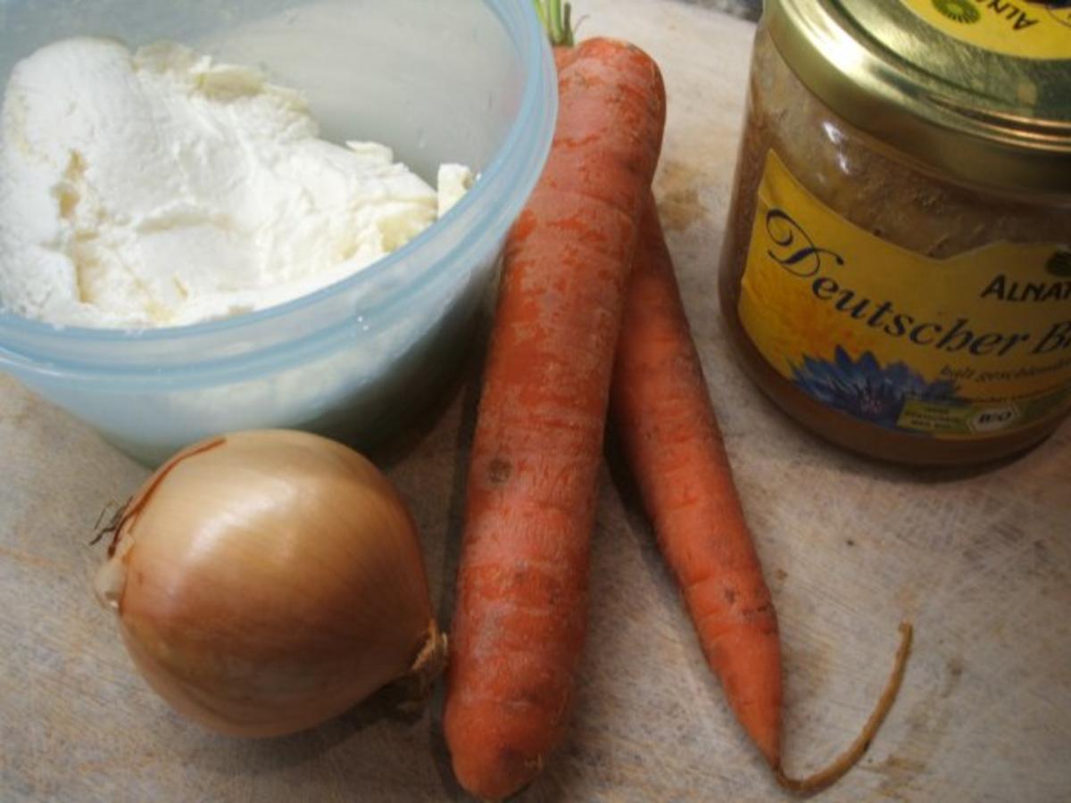Frisckkäse: Karotte, Honig und Zwiebeln - Rezept - Bild Nr. 2