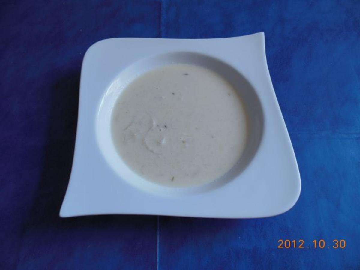 Suppe: Weiße Zwiebelsuppe - Rezept