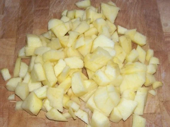 Rezept: Beilagen: Fruchtiger Apfel-Preiselbeer-Rotkohl Bild Nr. 5 Beilagen: Fruchtiger Apfel-Preiselbeer-Rotkohl - Rezept - Bild Nr. 5