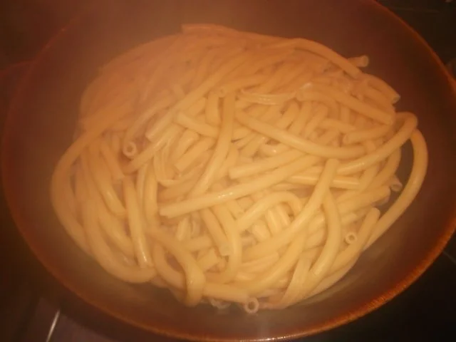 Rezept: Maccaroniauflauf Bolo-Art Bild Nr. 9 Maccaroniauflauf Bolo-Art - Rezept - Bild Nr. 9