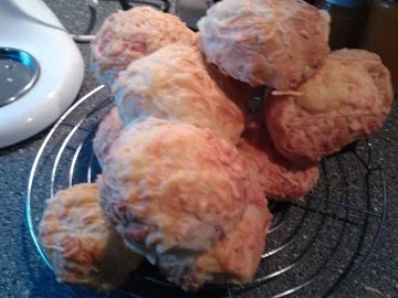 Rezept: Körner - Käse Brötchen Bild Nr. 12 Körner - Käse Brötchen - Rezept - Bild Nr. 12