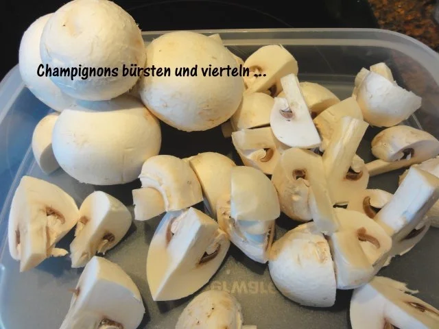 Fleisch:     SCHWEINEFILET in Champignon-Sahne-Sauce - Rezept - Bild Nr. 2