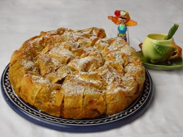 Rezept: Bulgarischer Kürbisstrudel Tikwenik Bild Nr. 10 Bulgarischer Kürbisstrudel Tikwenik - Rezept - Bild Nr. 10