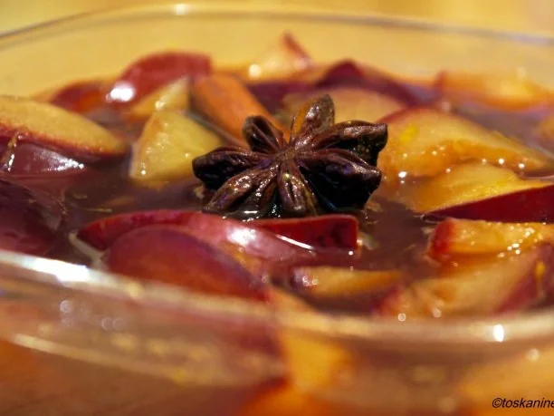 Rezept: Portwein-Pflaumen Bild Nr. 9 Portwein-Pflaumen - Rezept - Bild Nr. 9