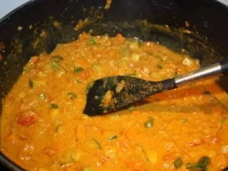 Rezept: Westafrika: Hühnchen in Erdnuss-Sauce Bild Nr. 2 Westafrika: Hühnchen in Erdnuss-Sauce - Rezept - Bild Nr. 2