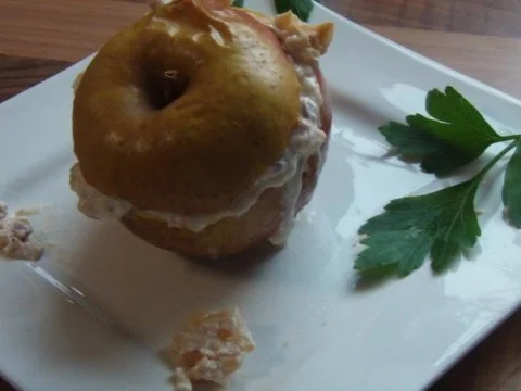 Bratapfel mit Schinken-Käsefüllung - Rezept