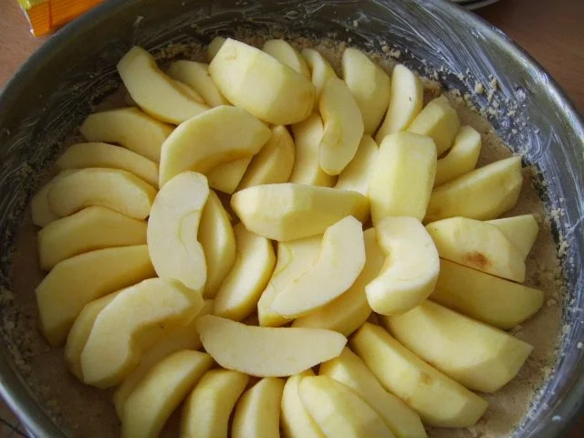 Rezept: Apfel-Schmand-Streuselkuchen Bild Nr. 8 Apfel-Schmand-Streuselkuchen - Rezept - Bild Nr. 8