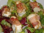 Winterlicher Salat mit glaciertem Ziegenkäse und Tomatenvinaigrette - Rezept
