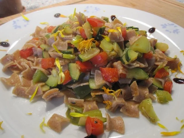 Rezept: Gemüse - Vollkornnudeln - als ideale Resteverwertung! Gemüse - Vollkornnudeln - als ideale Resteverwertung! - Rezept