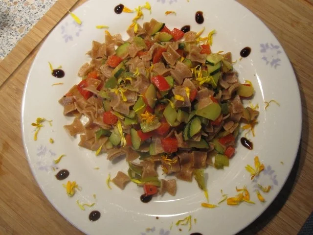 Rezept: Gemüse - Vollkornnudeln - als ideale Resteverwertung! Bild Nr. 7 Gemüse - Vollkornnudeln - als ideale Resteverwertung! - Rezept - Bild Nr. 7