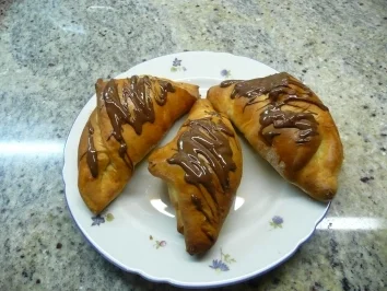 Nuß-Nougat-Hörnchen - Rezept