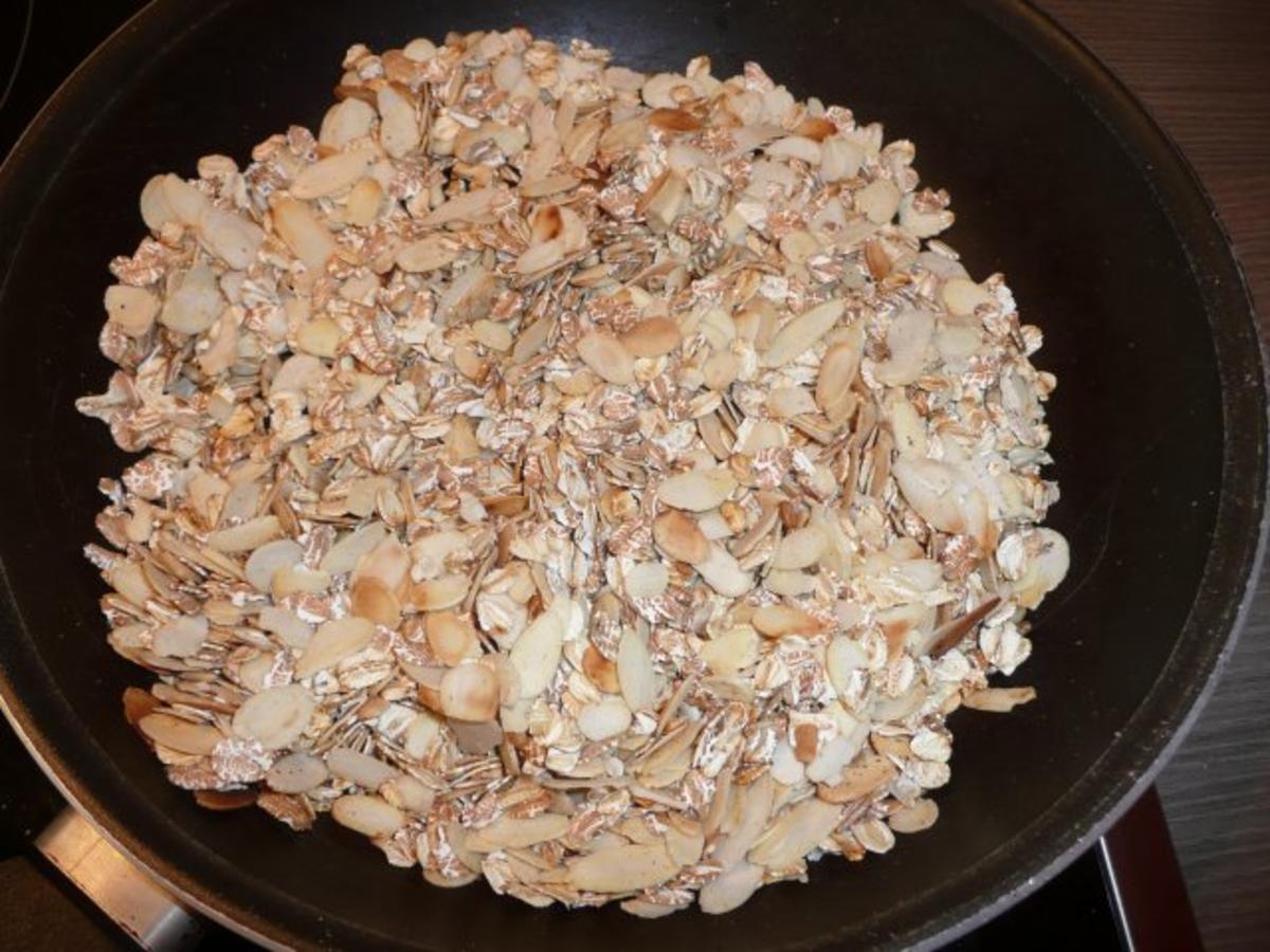 Weihnachtsgebäck : Schoko-Knusper-Makronen - Rezept