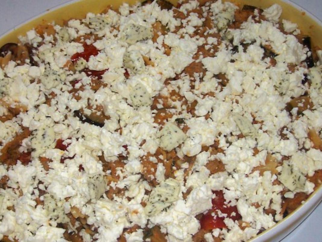 Mediterraner Farfalle-Auflauf mit Grillgemüse und Feta - Rezept ...