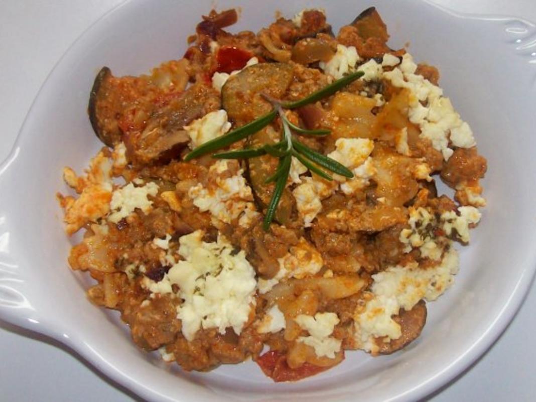 Mediterraner Farfalle-Auflauf mit Grillgemüse und Feta - Rezept ... Mediterraner Farfalle-Auflauf mit Grillgemüse und Feta - Rezept ...