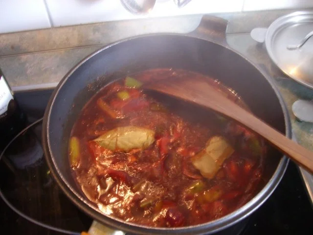 Krustenbraten  -  Schweinebauch mager ohne Knochen aber mit Schwarte - Rezept - Bild Nr. 6