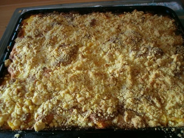 Streuselkuchen mit Vanillepuddingfüllung - Rezept - Bild Nr. 3