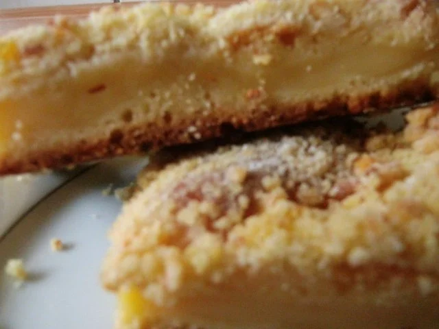 Streuselkuchen mit Vanillepuddingfüllung - Rezept - Bild Nr. 2