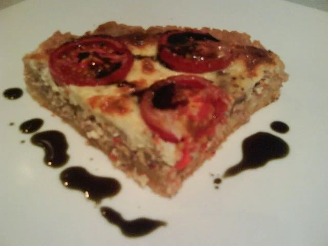 Thunfischtarte mit Tomaten - Rezept