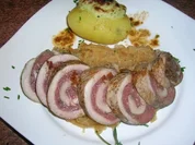 Schnitzel,gefüllt mit Hack,auf karamellisiertem Sauerkraut an doppelt gebackenen Kartoffel - Rezept