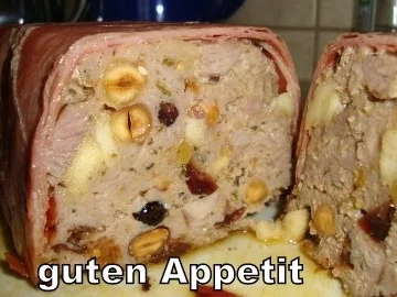 Rezept: Páté mit fruchtiger Füllung Páté mit fruchtiger Füllung - Rezept