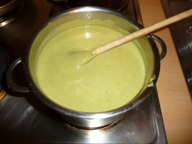 Rezept: Erbsensuppe mit Speckcroutons Bild Nr. 3 Erbsensuppe mit Speckcroutons - Rezept - Bild Nr. 3