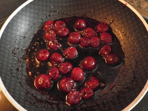 Nougatpudding mit gehackten Haselnüssen ... - Rezept - Bild Nr. 14