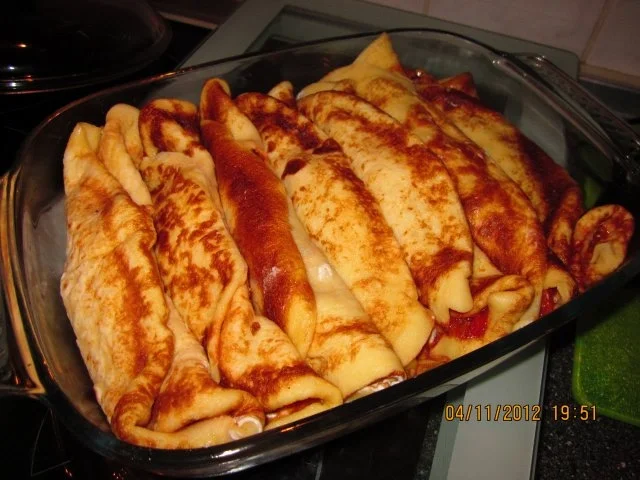 Pfannkuchenröllchen à la Bolognese - Rezept - Bild Nr. 6