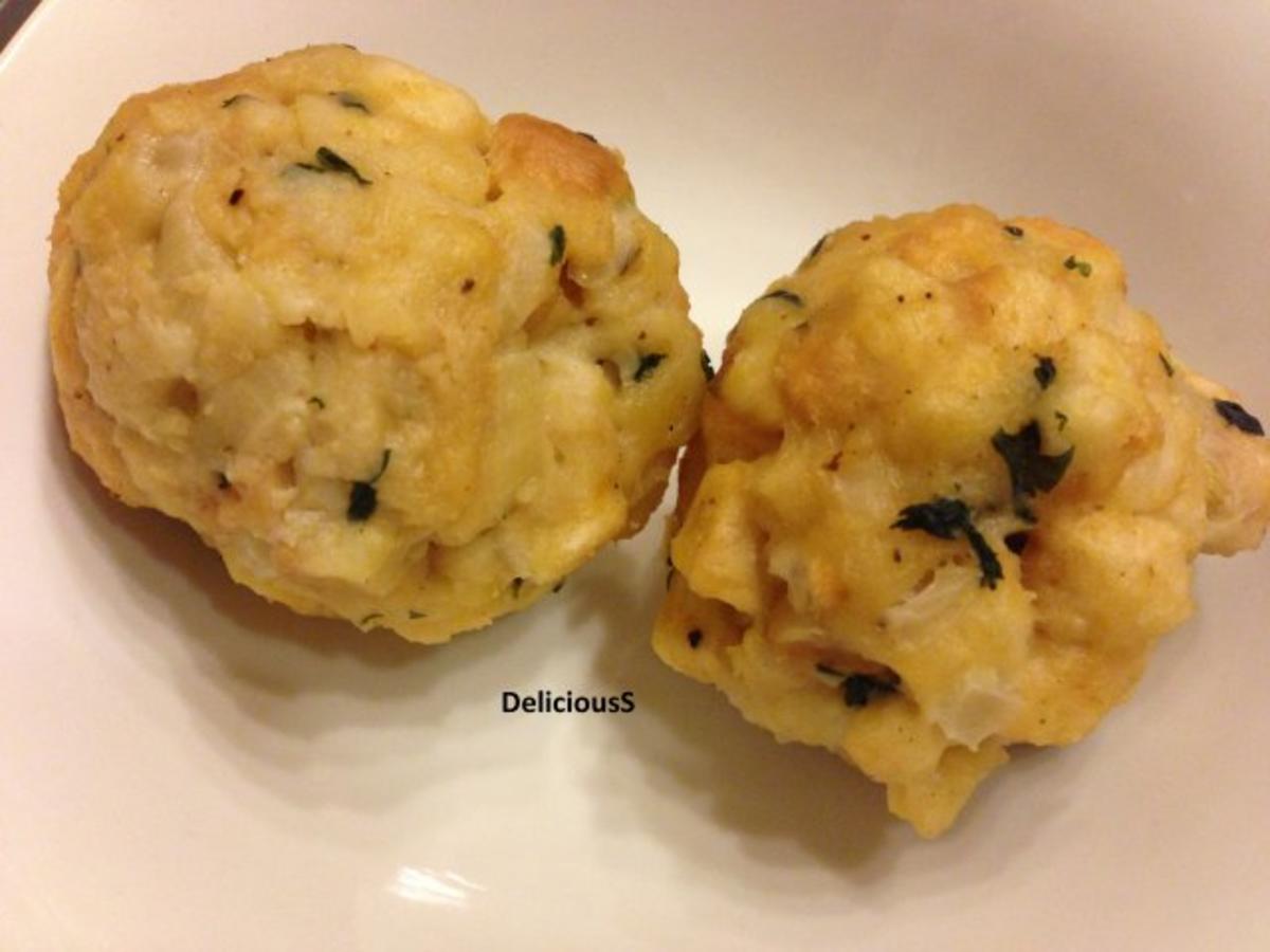 Semmelknödel - Rezept mit Bild - kochbar.de