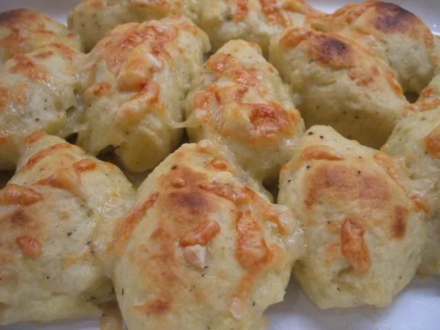 Pasta: Gnocchi Ripieni con Salsa di Salvia - Rezept - Bild Nr. 10