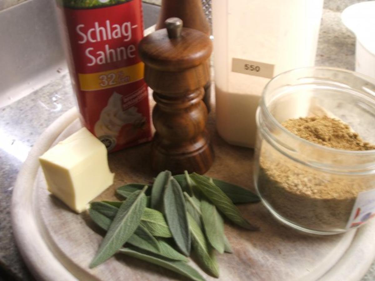 Pasta: Gnocchi Ripieni con Salsa di Salvia - Rezept - Bild Nr. 11