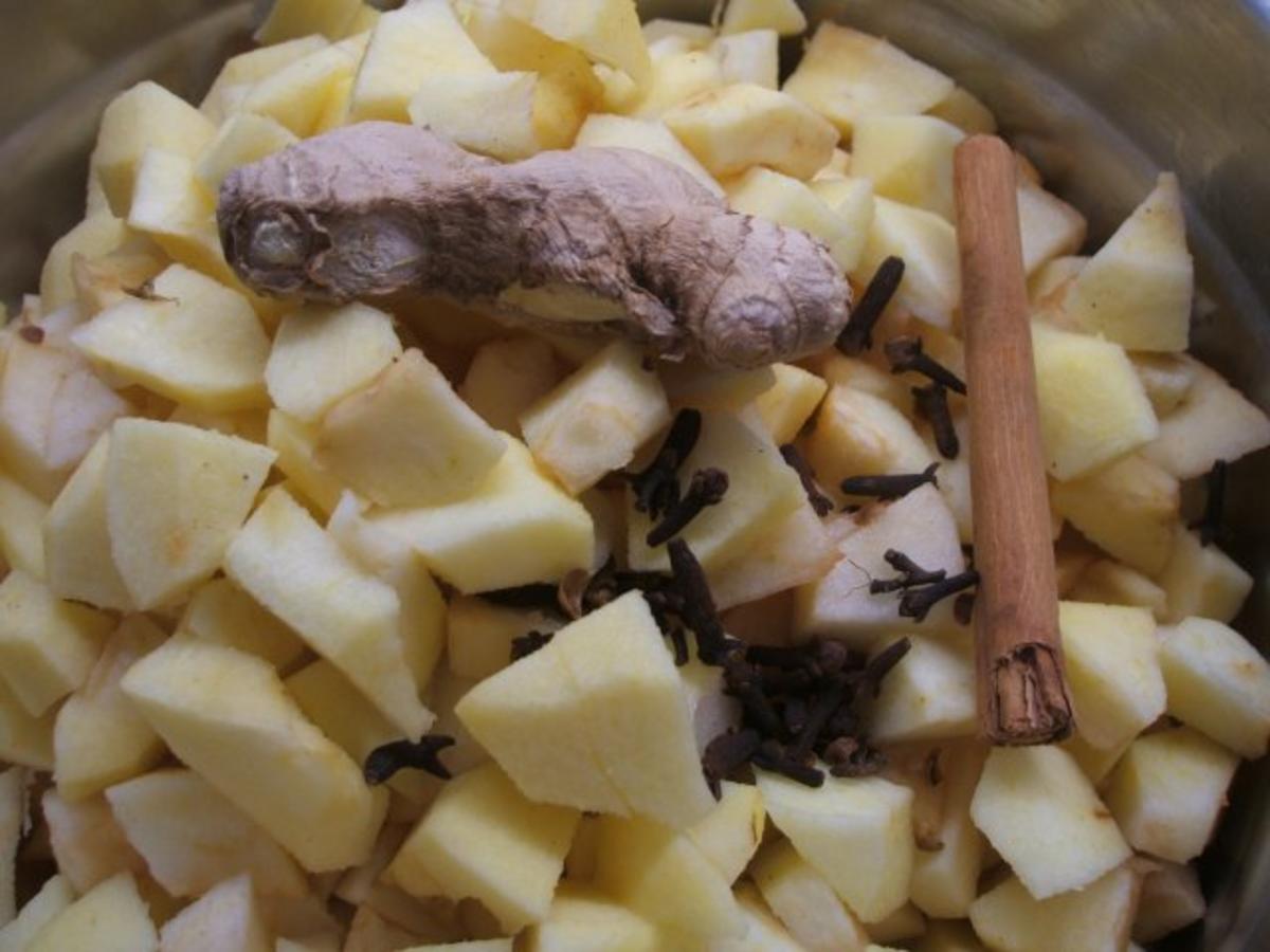 Dessert: Apfel Gewürz Kompott - schnell &amp; einfach - von lunapiena