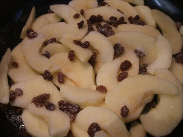 Backen: "Verkehrte" Apfel-Tarte aus der Pfanne - Rezept - Bild Nr. 5