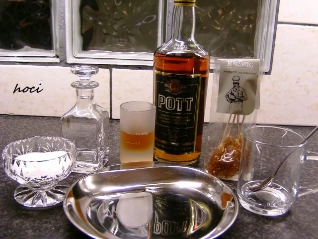 Rezept: FREIBEUTER's MEDIZIN aus Hoci's Hexenküche Bild Nr. 2 FREIBEUTER's MEDIZIN aus Hoci's Hexenküche - Rezept - Bild Nr. 2