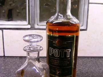 Rezept: FREIBEUTER's MEDIZIN aus Hoci's Hexenküche Bild Nr. 5 FREIBEUTER's MEDIZIN aus Hoci's Hexenküche - Rezept - Bild Nr. 5